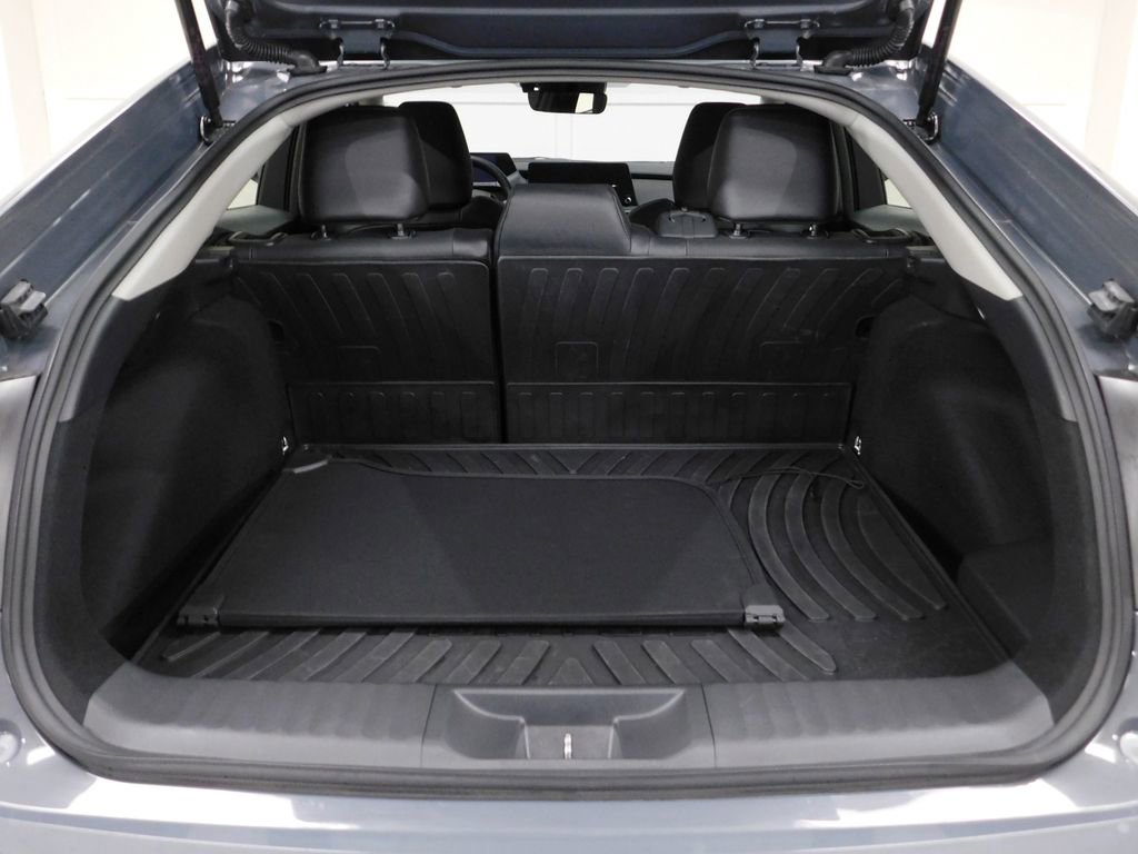 Used 2024 Toyota Prius XLE image 80
