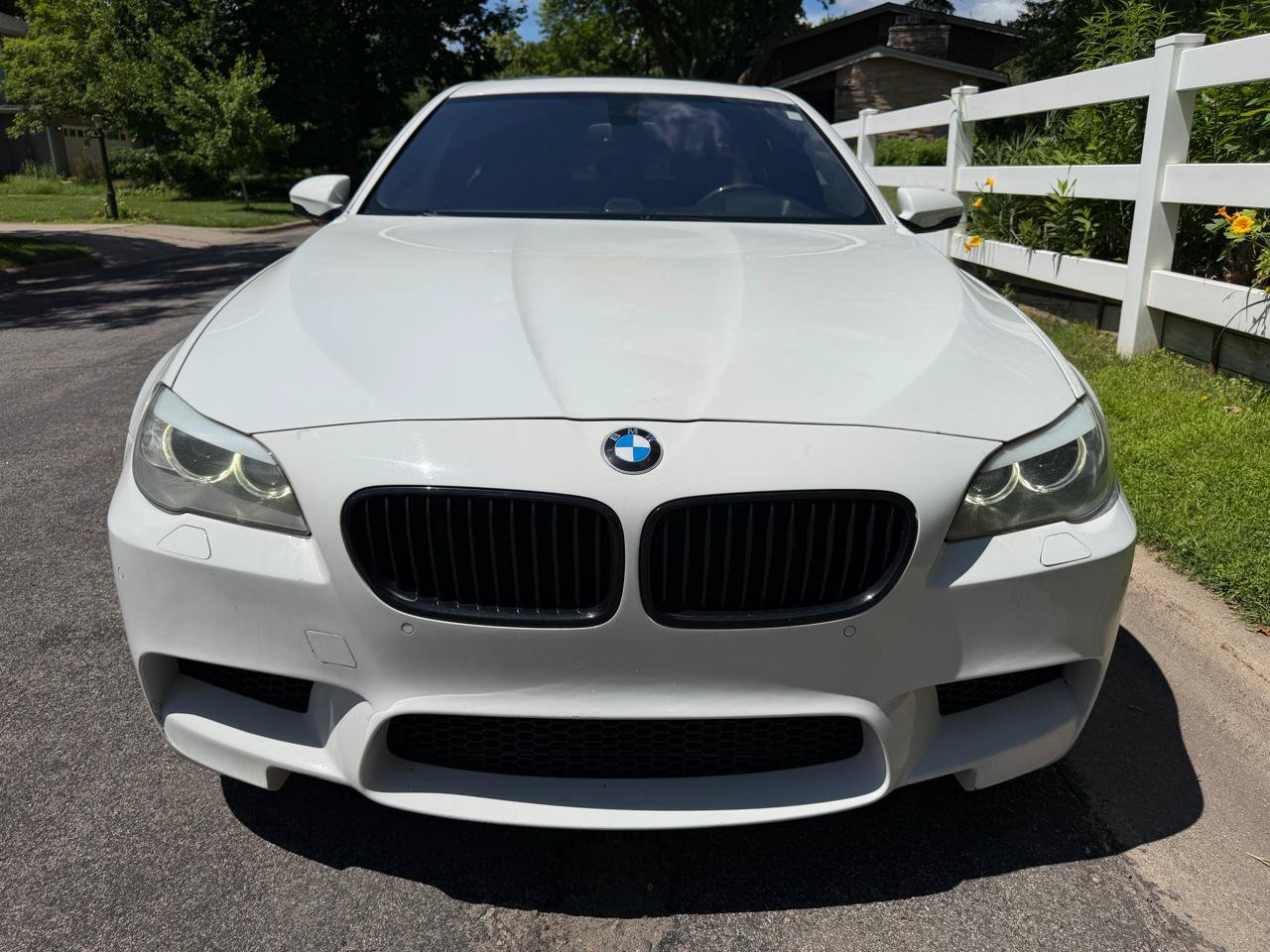 Used 2013 BMW M5 RWD image 27