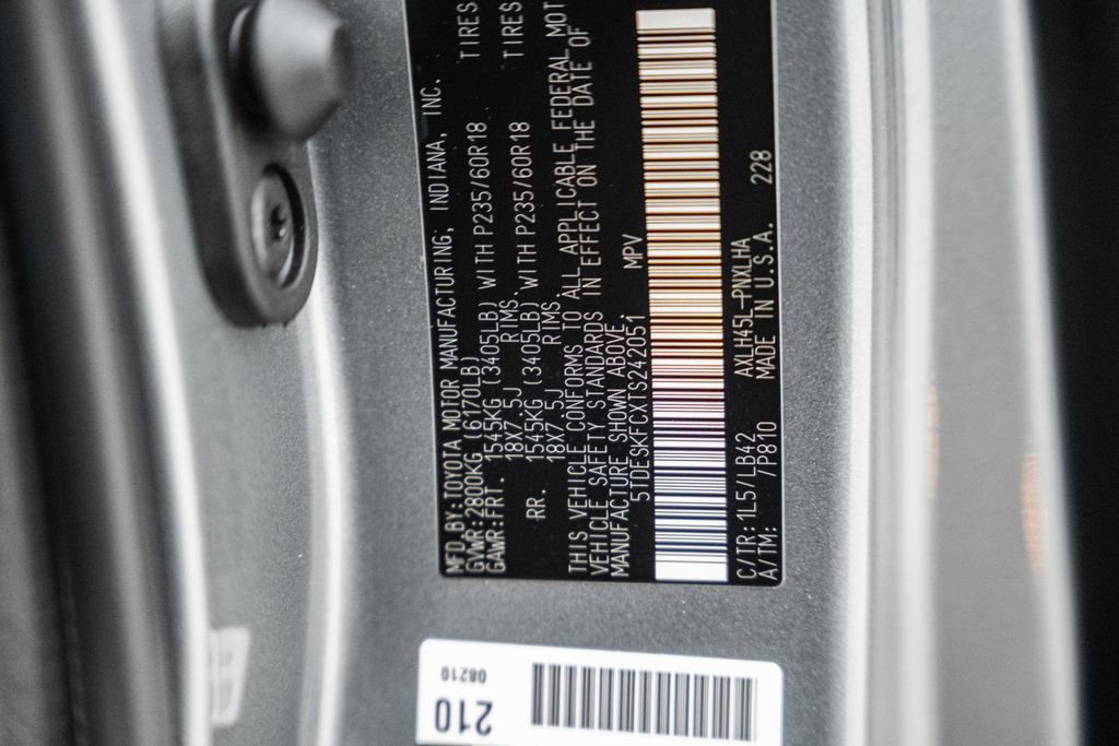 New 2026 Toyota Sienna Platinum image 46