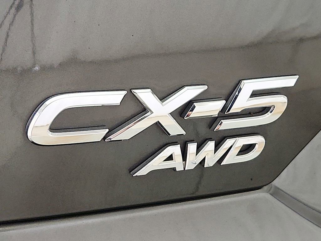 Used 2018 MAZDA CX-5 Touring image 33