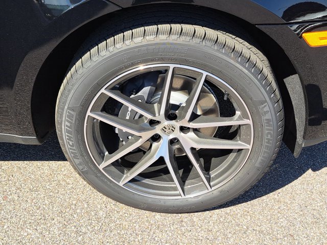 Used 2026 Porsche Macan image 13