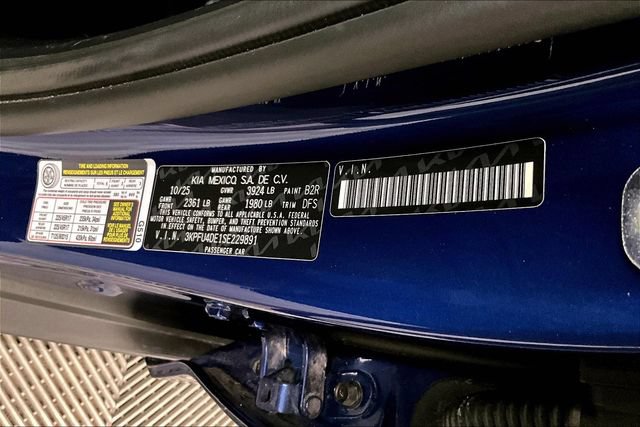 Used 2025 Kia K4 EX FWD image 37