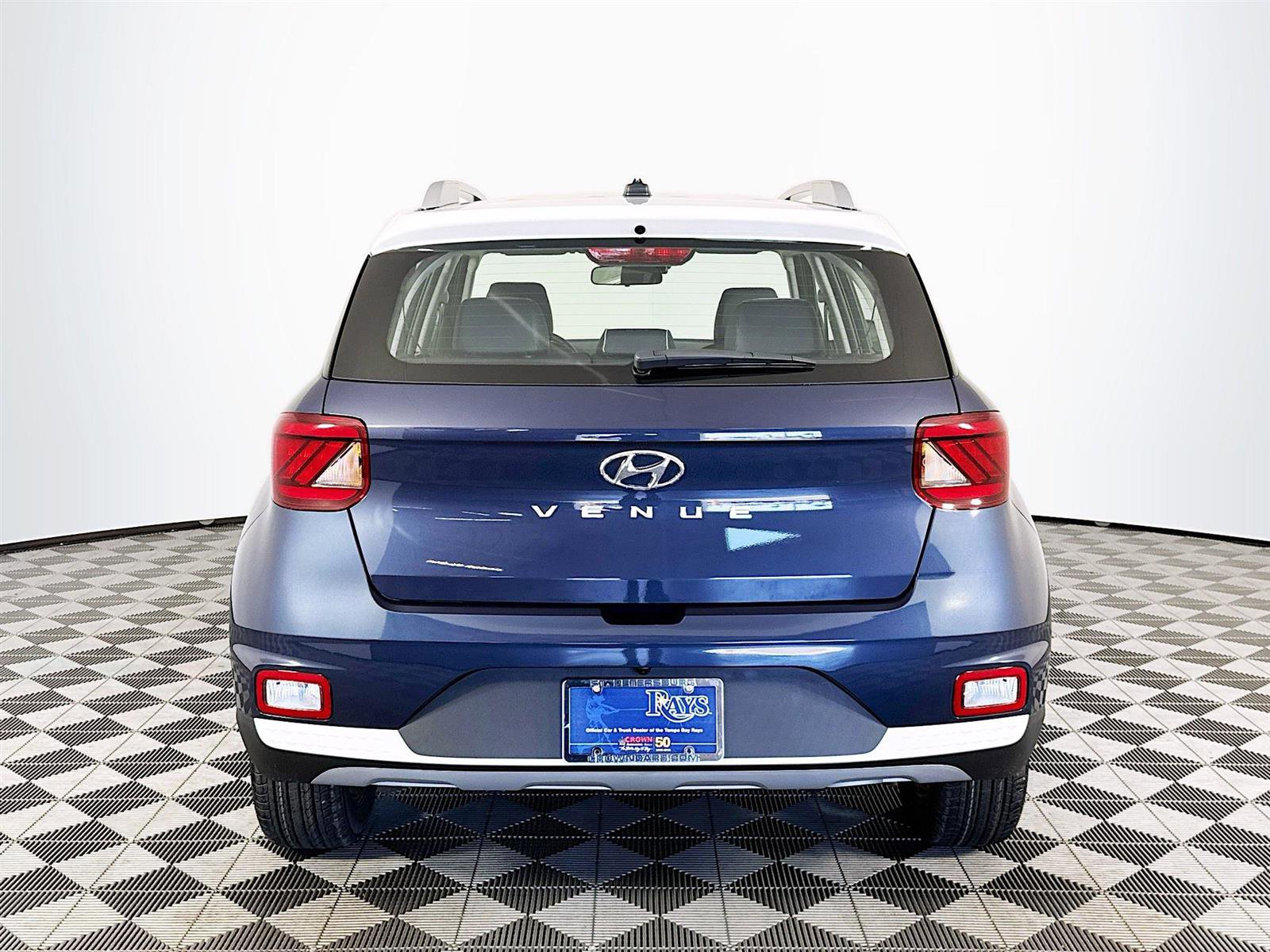 New 2025 Hyundai Venue Limited image 6