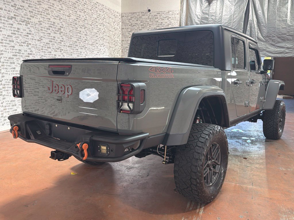 Used 2022 Jeep Gladiator Mojave w/ Trailer Tow Package AWD/4WD image 7