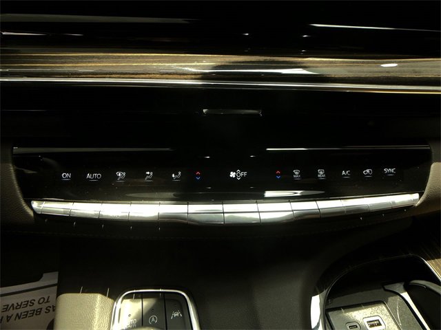 New 2024 Cadillac Escalade ESV Sport w/ LPO, ONYX Package image 9