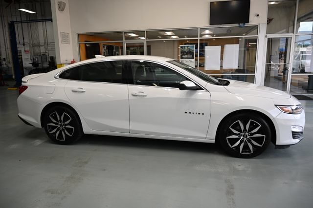 Used 2021 Chevrolet Malibu RS w/ LPO, Convenience Package 1 FWD image 4