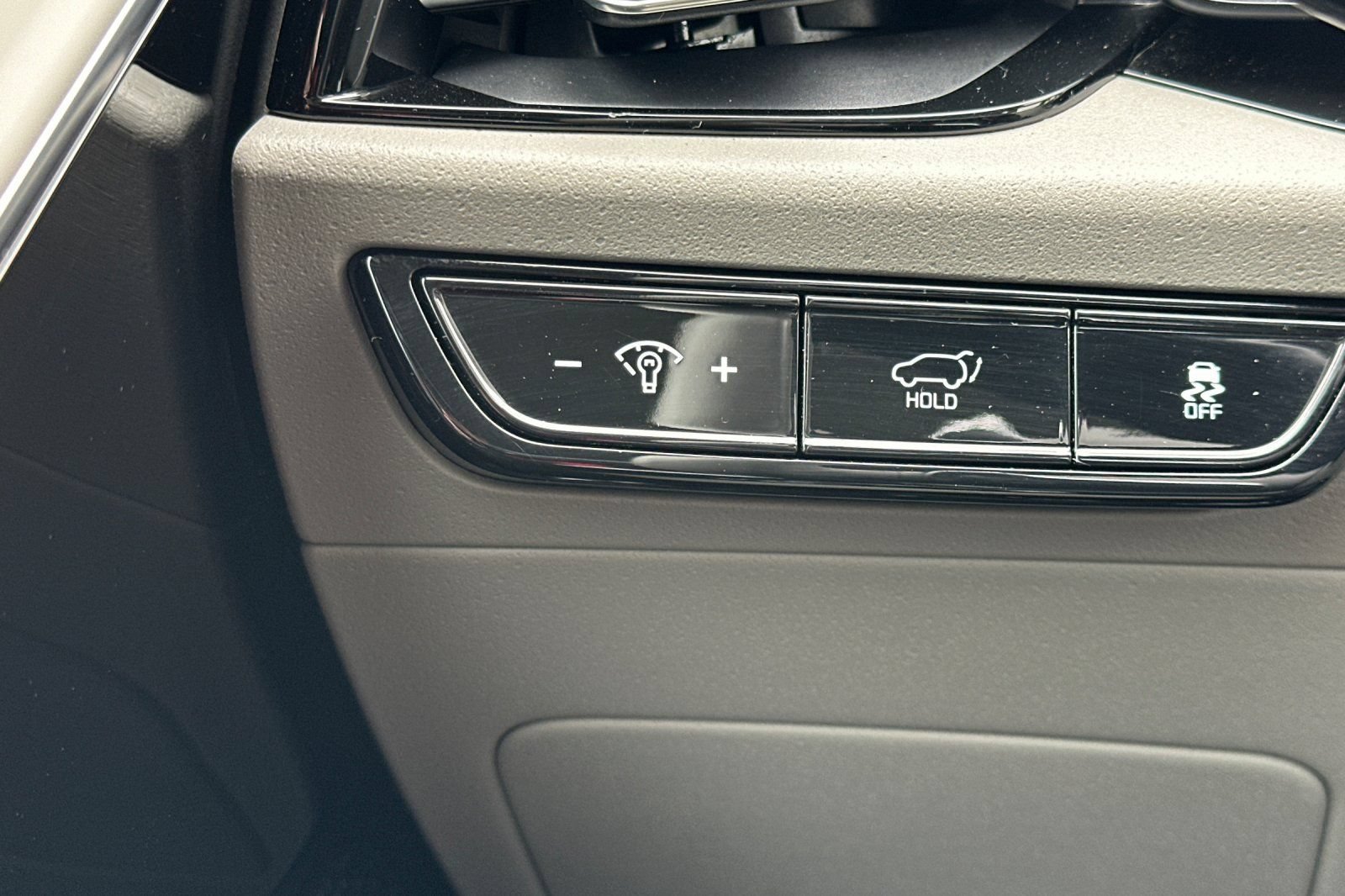Certified 2023 Kia Niro Wind w/ Wind Preserve Package FWD image 32