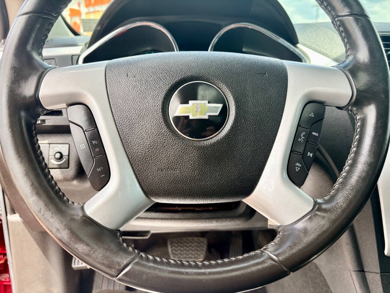 Used 2012 Chevrolet Traverse LT AWD/4WD image 15