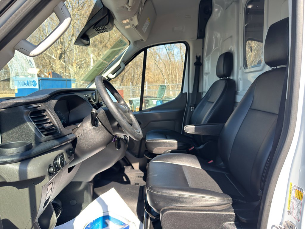 Used 2023 Ford Transit 150 Medium Roof image 15