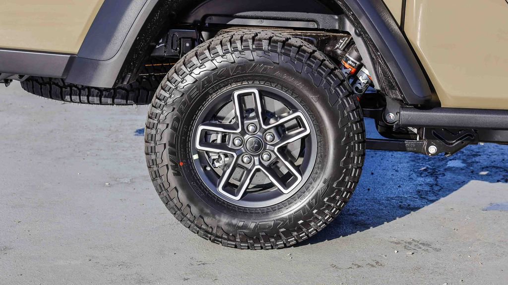 New 2026 Jeep Gladiator Mojave image 12