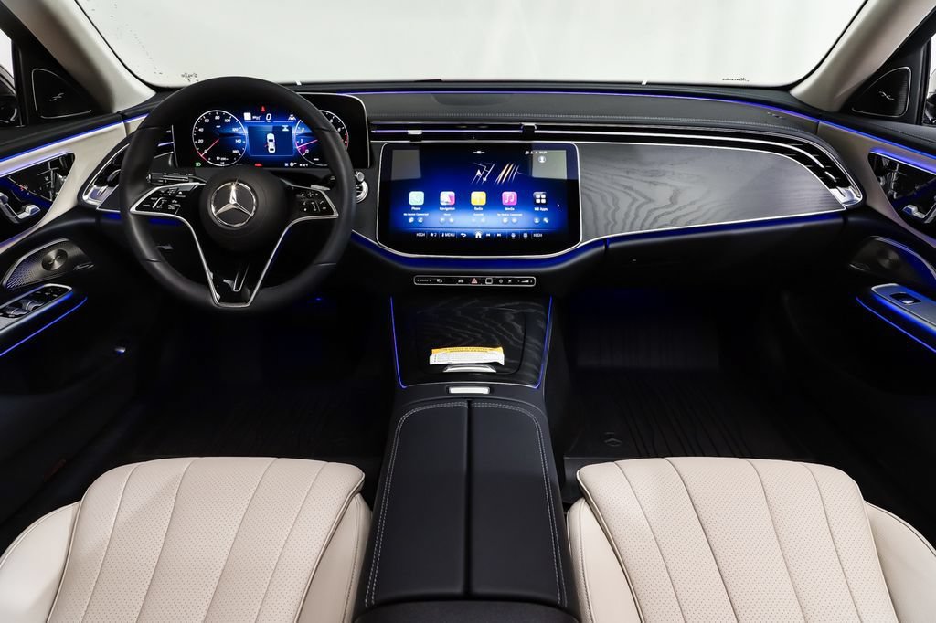 New 2026 Mercedes-Benz E 350 4MATIC Sedan image 7