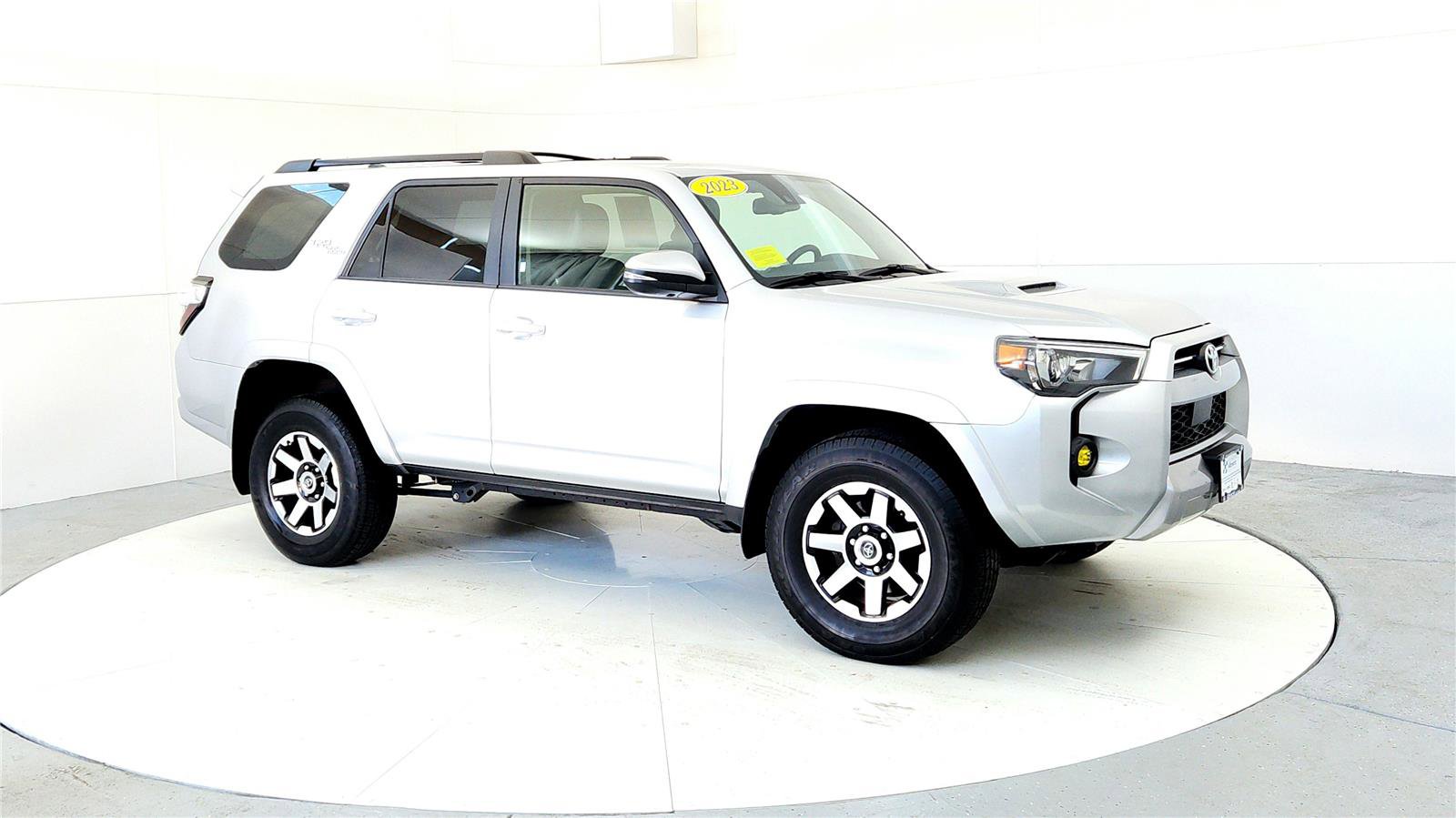 Certified 2023 Toyota 4Runner TRD Off-Road Premium image 7