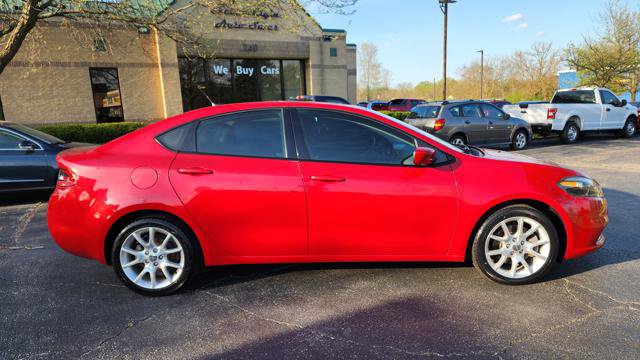 Used 2013 Dodge Dart SXT FWD image 3