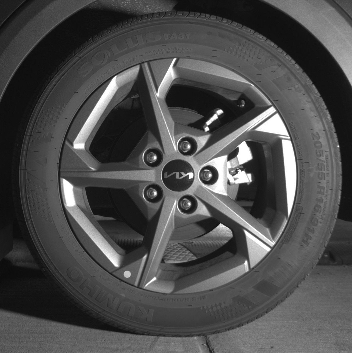 Used 2025 Kia K4 LXS image 14