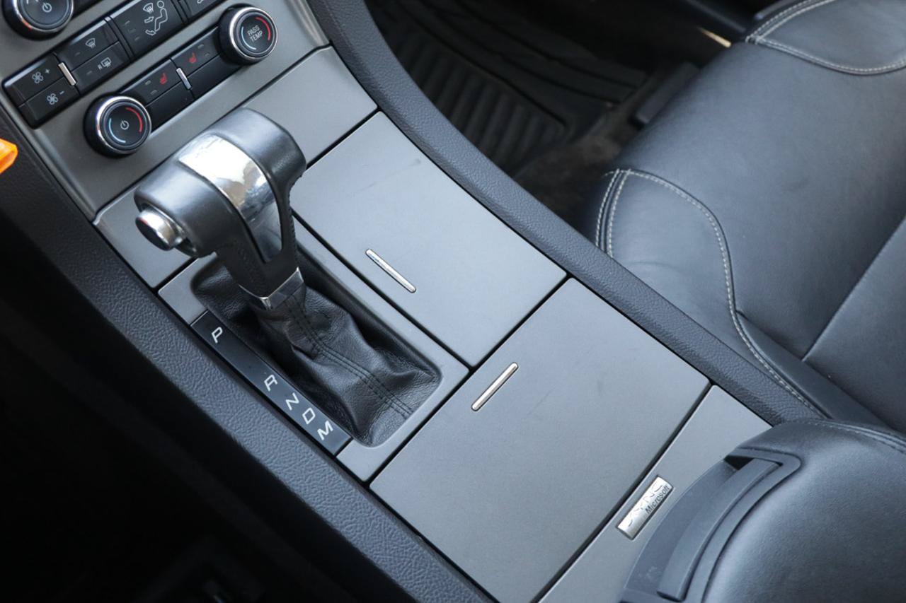 Used 2012 Ford Taurus SEL FWD image 32