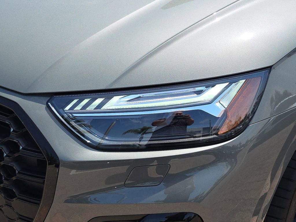 Certified 2023 Audi SQ5 Prestige AWD/4WD image 32