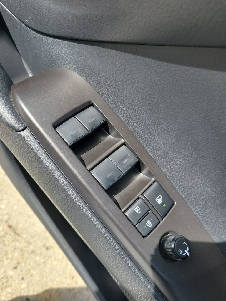 Certified 2024 Toyota Camry SE w/ Convenience Package image 13