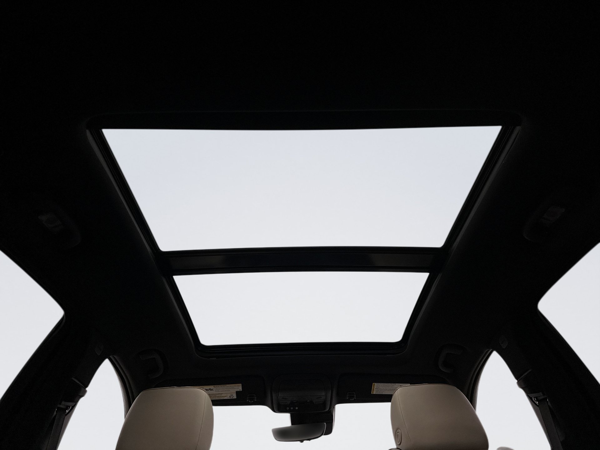 Used 2021 Cadillac XT4 Sport AWD/4WD image 19