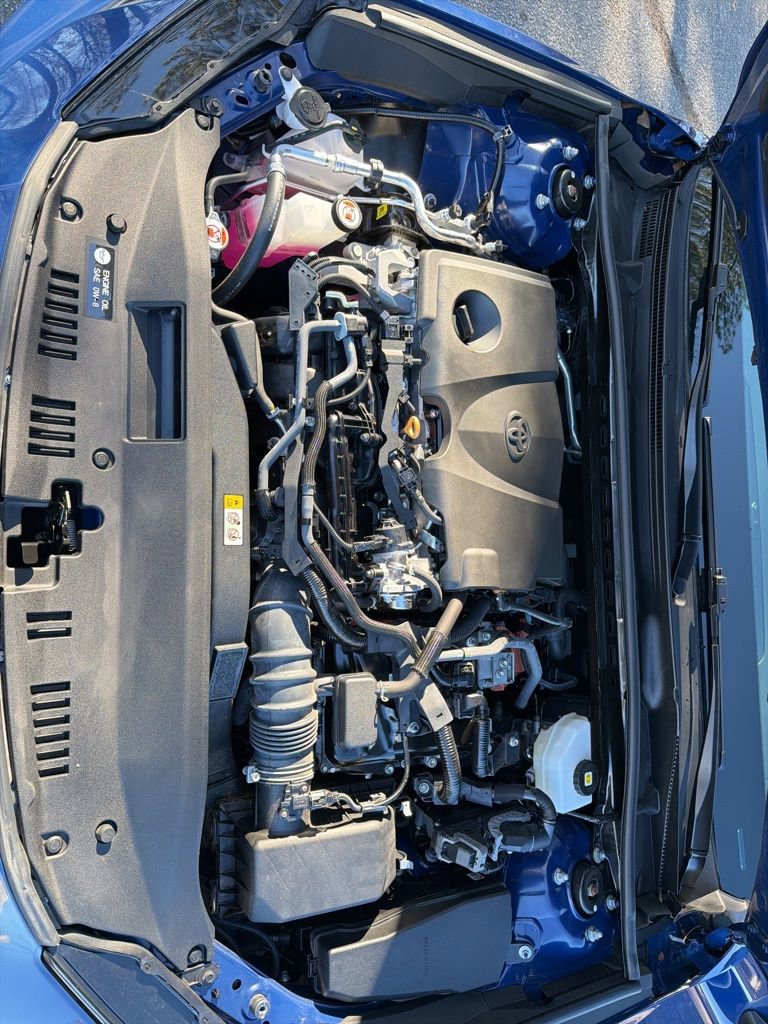 Used 2025 Toyota Camry LE image 10