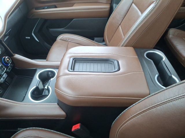 Used 2021 Chevrolet Tahoe High Country w/ Premium Package image 31