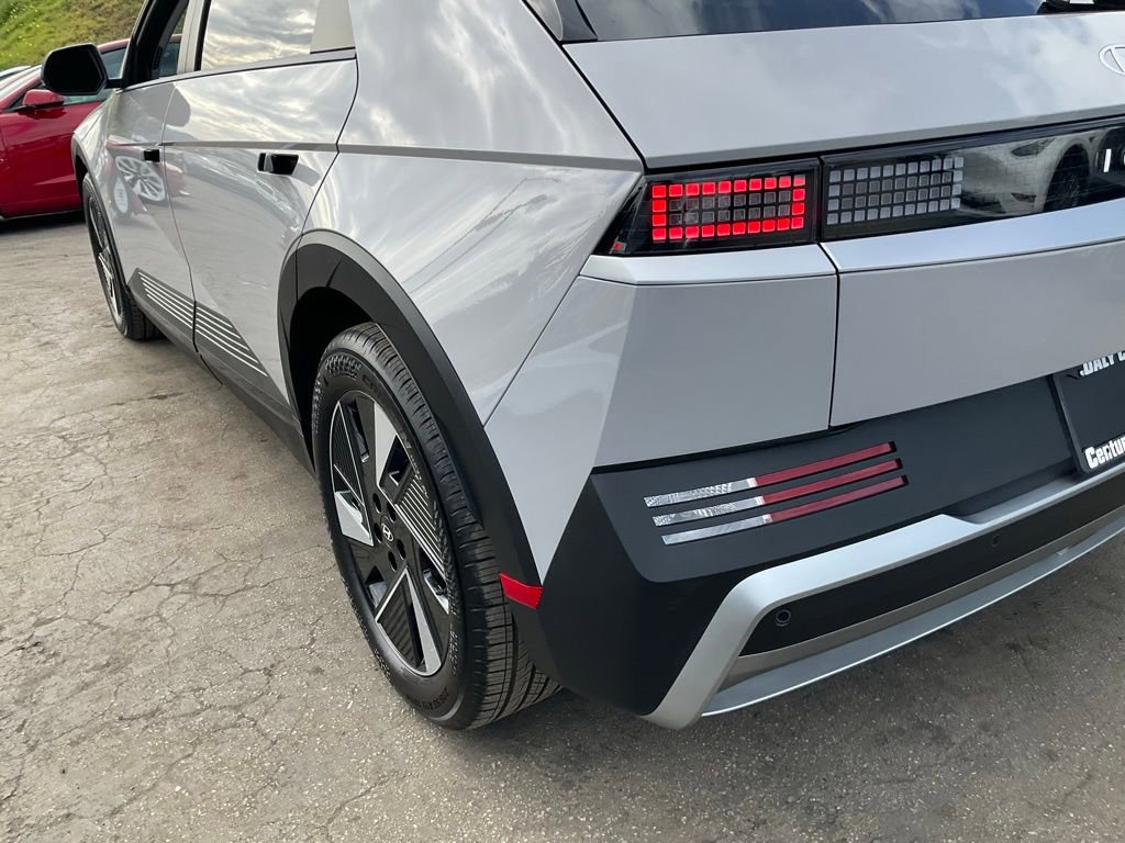 Used 2025 Hyundai Ioniq 5 SEL image 82