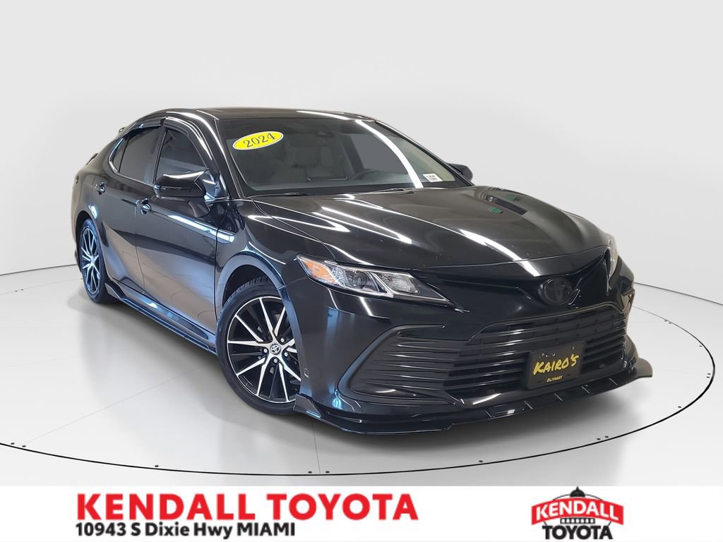 Used 2024 Toyota Camry LE w/ Convenience Package image 1