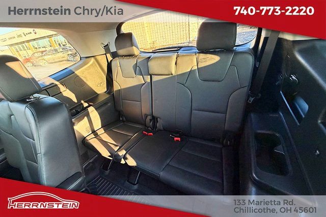 Used 2024 Kia Telluride EX w/ EX Captain's Chair Package image 21