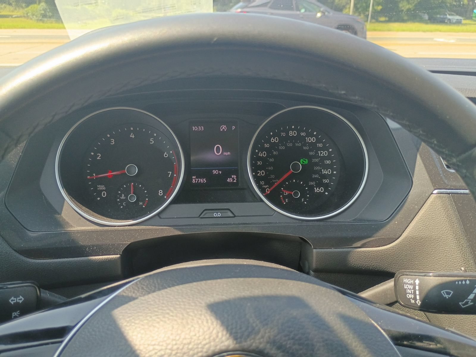 Used 2020 Volkswagen Tiguan SE w/ Panoramic Sunroof Package FWD image 10