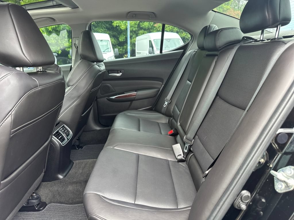 Used 2017 Acura TLX w/ Technology Package FWD image 23