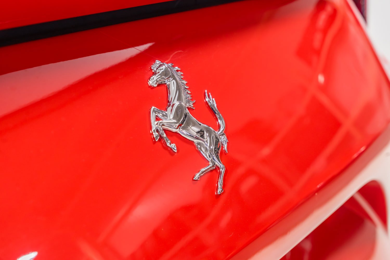 Used 2018 Ferrari 812 Superfast RWD image 47