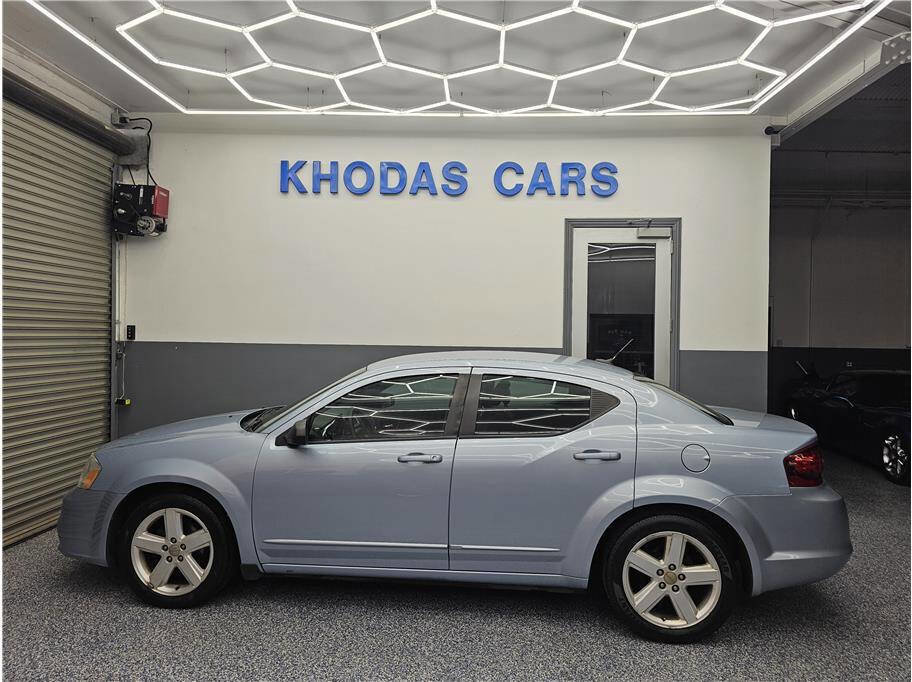 Used 2013 Dodge Avenger SE