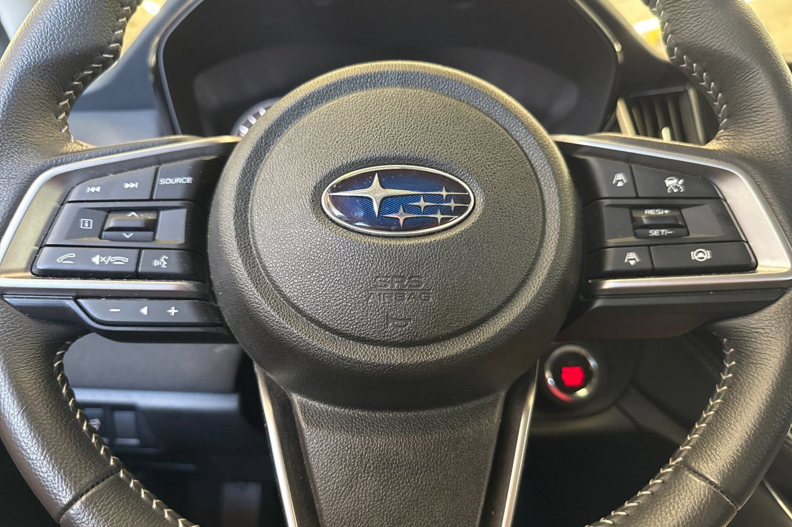 Used 2025 Subaru Outback Premium AWD/4WD image 24
