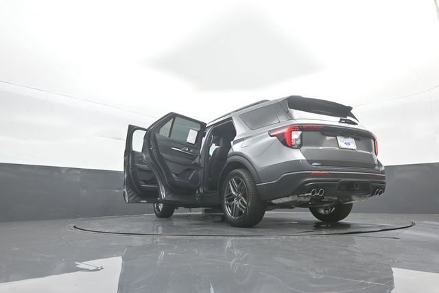 New 2026 Ford Explorer ST image 44