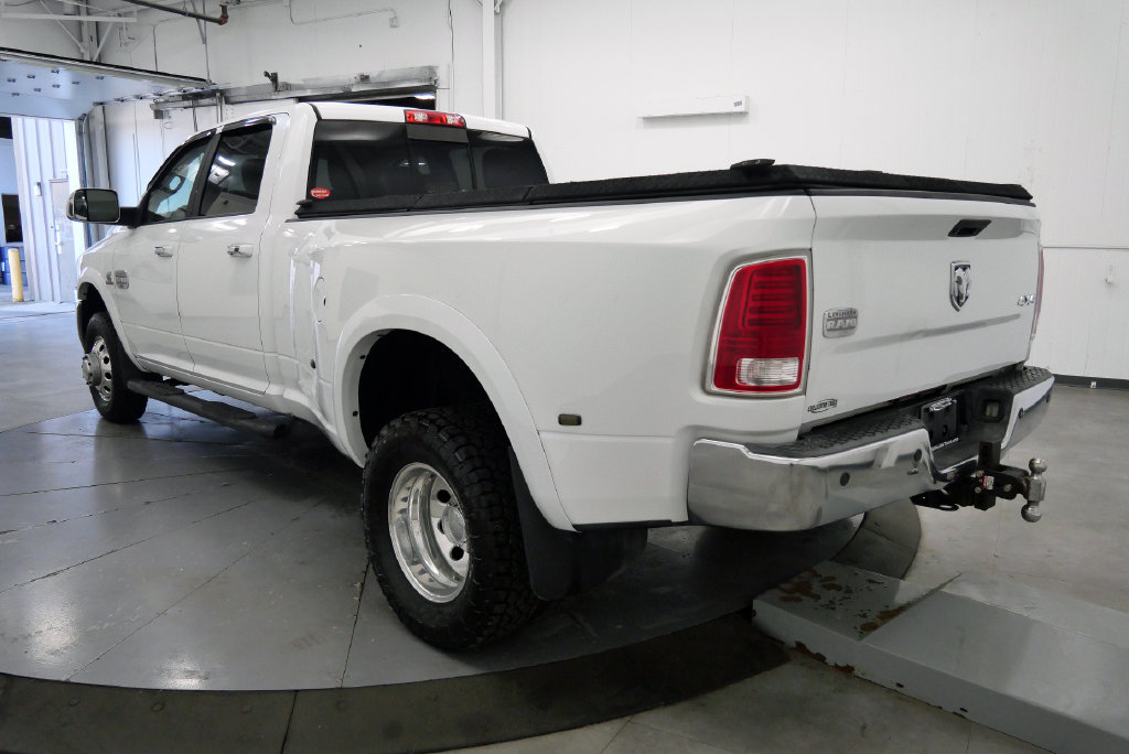 Used 2015 RAM 3500 Laramie Longhorn w/ Convenience Group AWD/4WD image 6