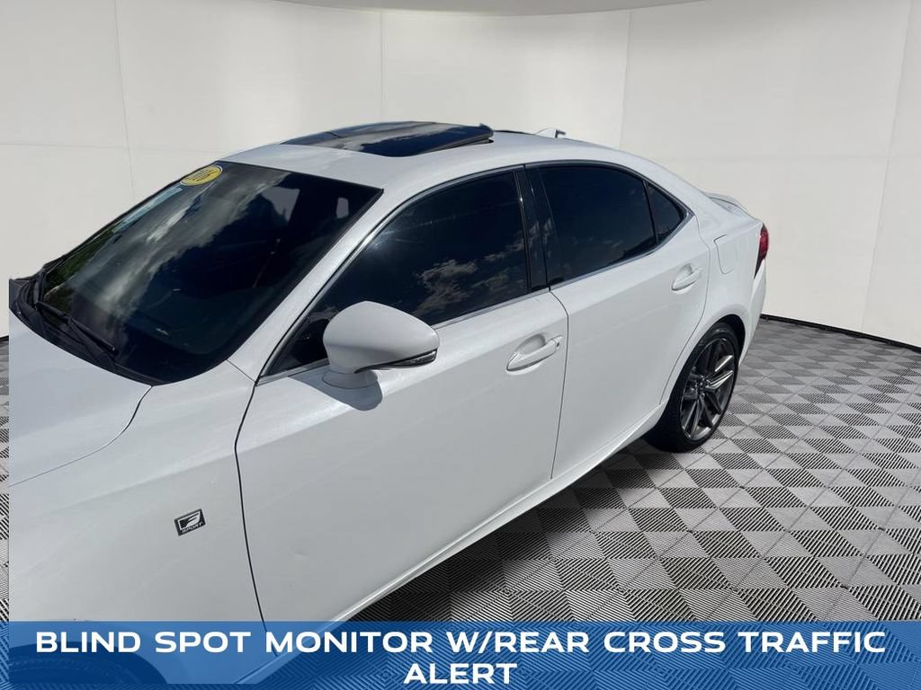 Used 2016 Lexus IS 300 AWD image 10