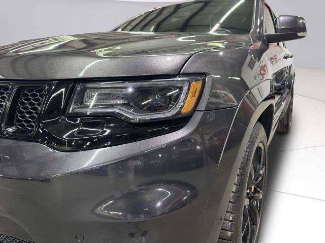 Used 2018 Jeep Grand Cherokee Trackhawk w/ Trailer Tow Group IV AWD/4WD image 11