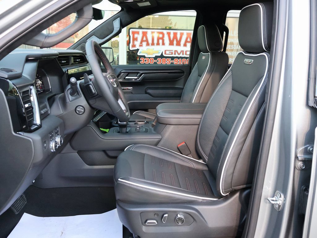 New 2025 GMC Sierra 1500 AT4X AWD/4WD image 12
