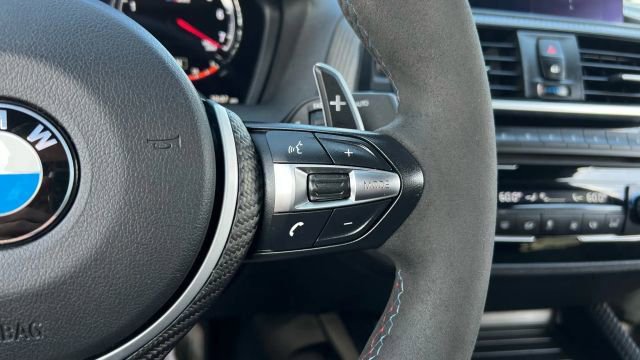 Used 2018 BMW M2 image 25
