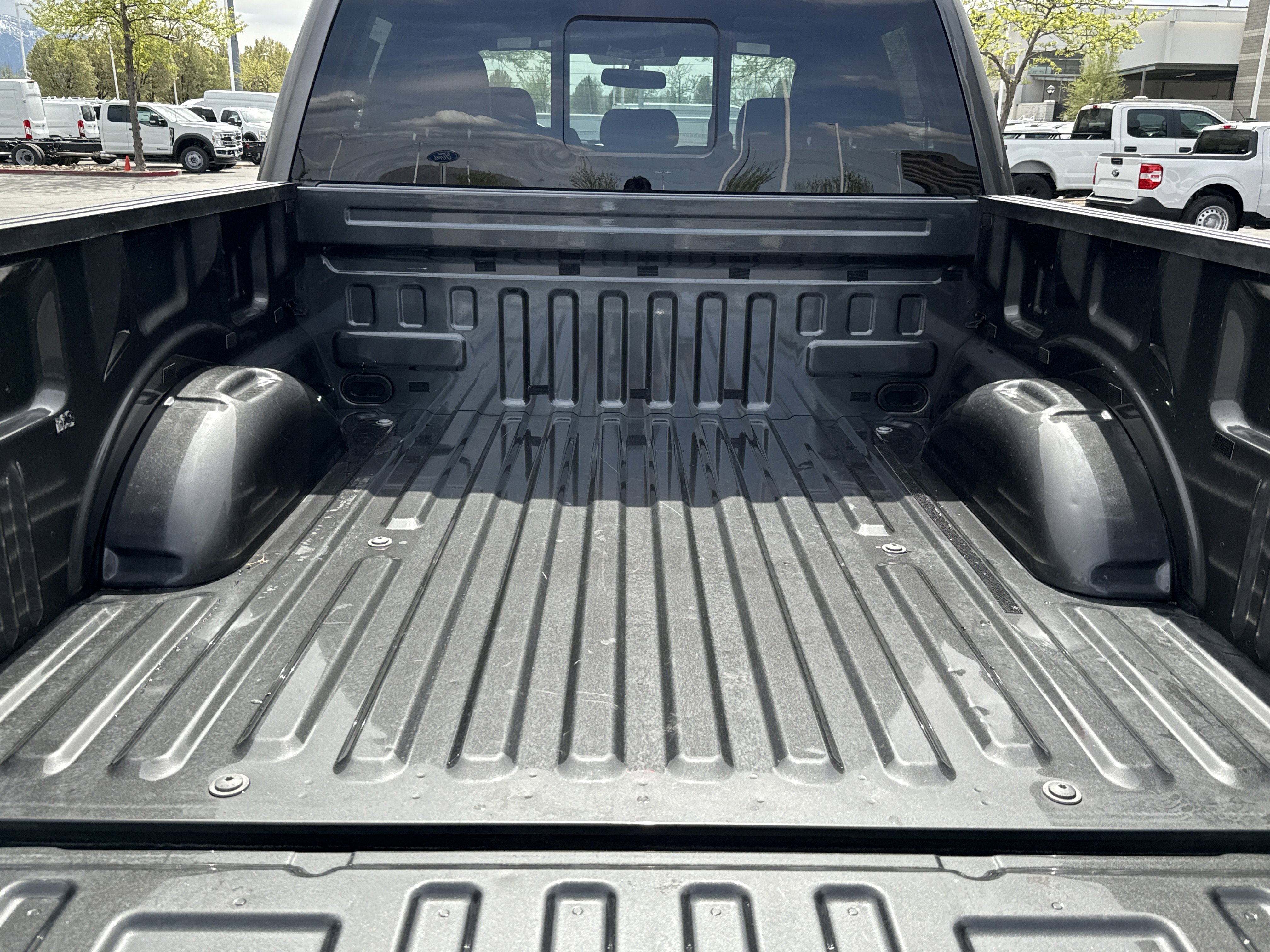 Used 2018 Ford F150 Lariat image 29