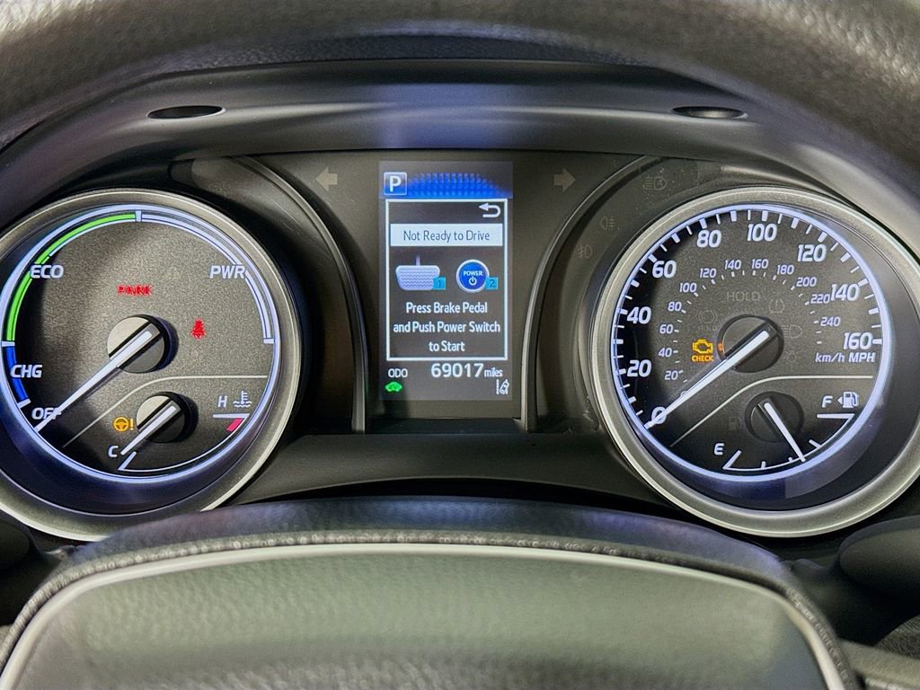 Certified 2021 Toyota Camry LE image 15