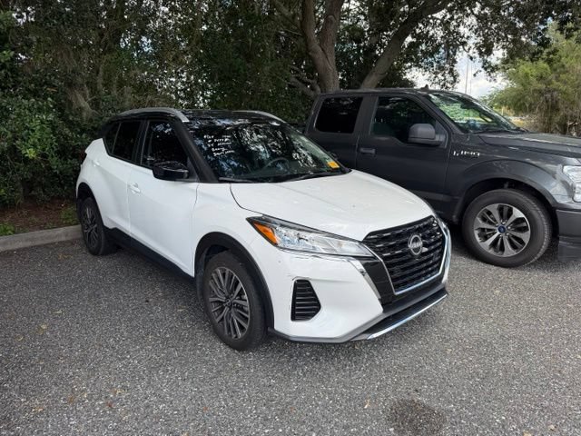 Used 2024 Nissan Kicks SV FWD image 7