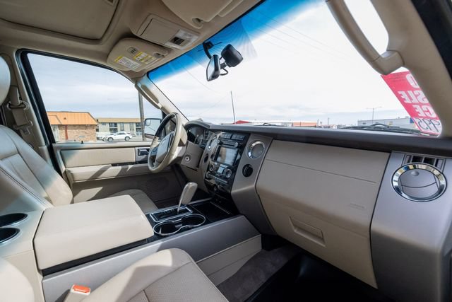 Used 2014 Ford Expedition EL Limited w/ Equipment Group 301A AWD/4WD image 24