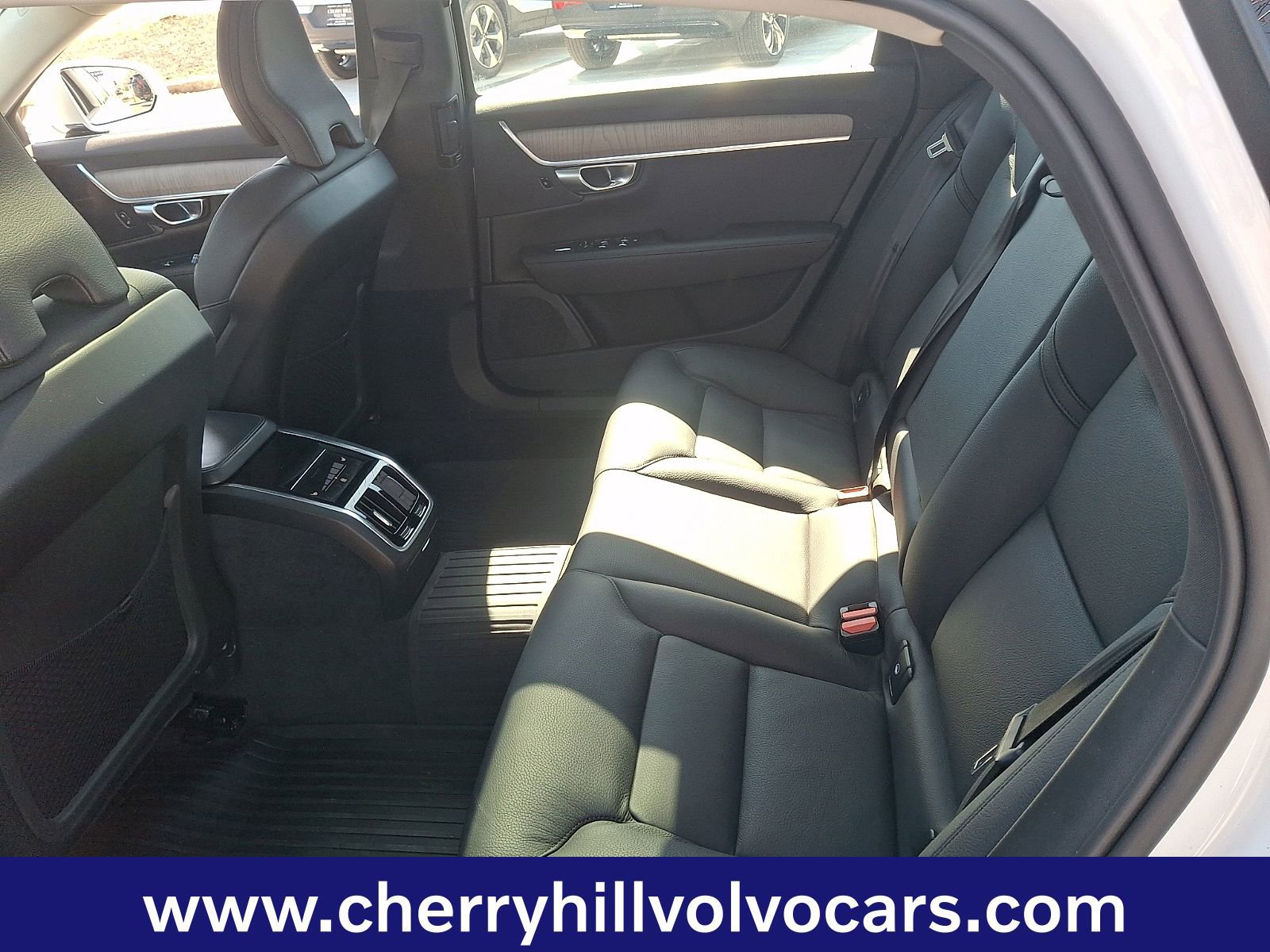 Certified 2023 Volvo S90 B6 Plus w/ Protection Package Premier image 11