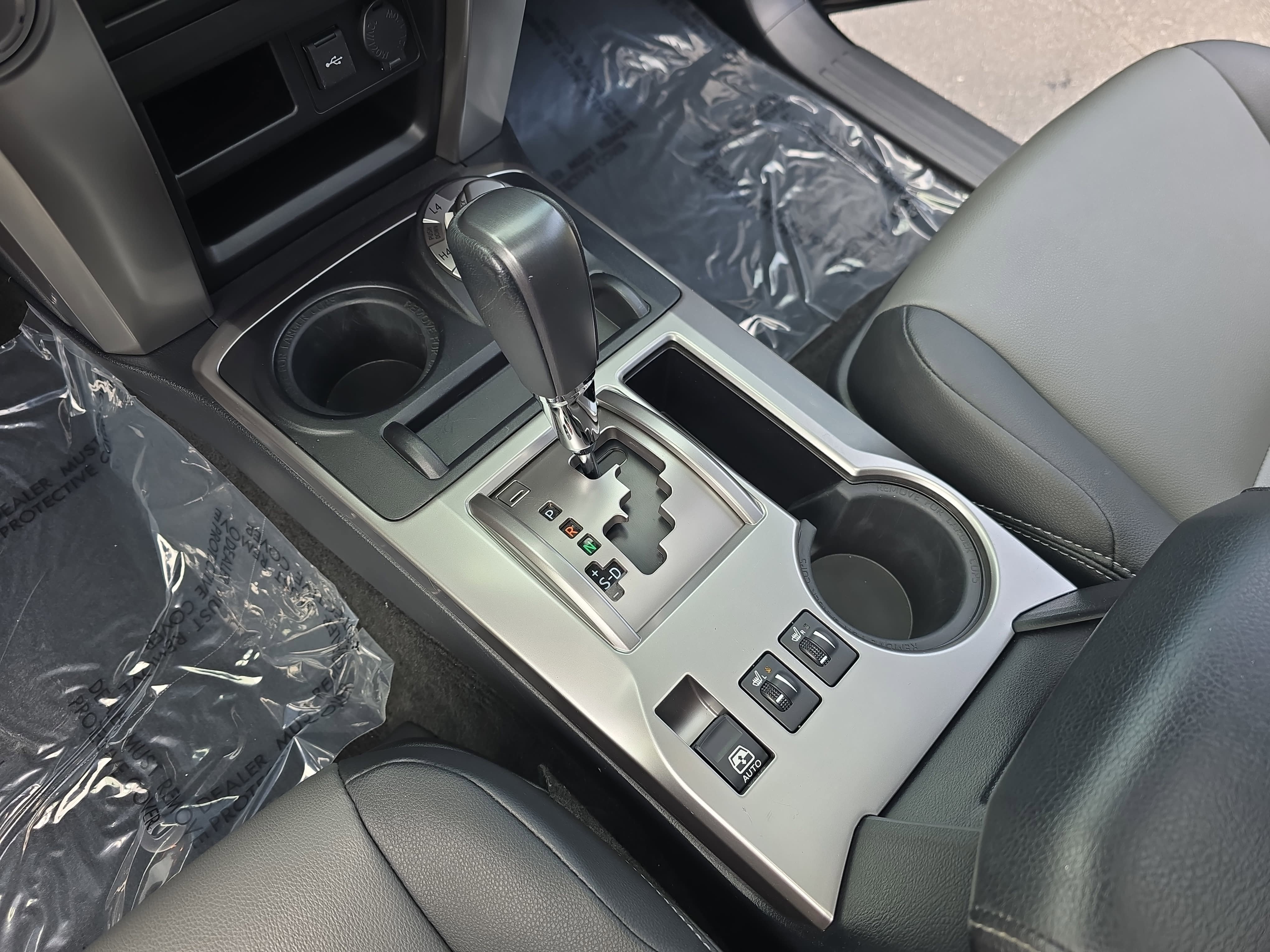 Used 2021 Toyota 4Runner SR5 Premium w/ Moonroof Package AWD/4WD image 24