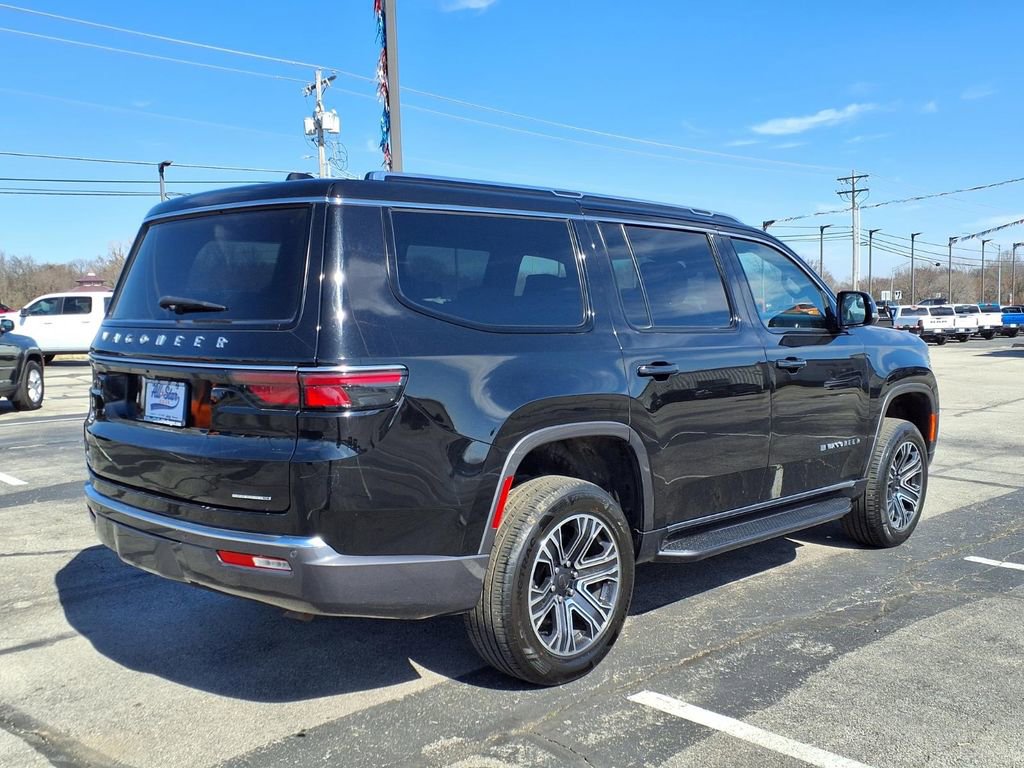 Used 2022 Jeep Wagoneer Series III w/ Rear Seat Video Group 1 image 7