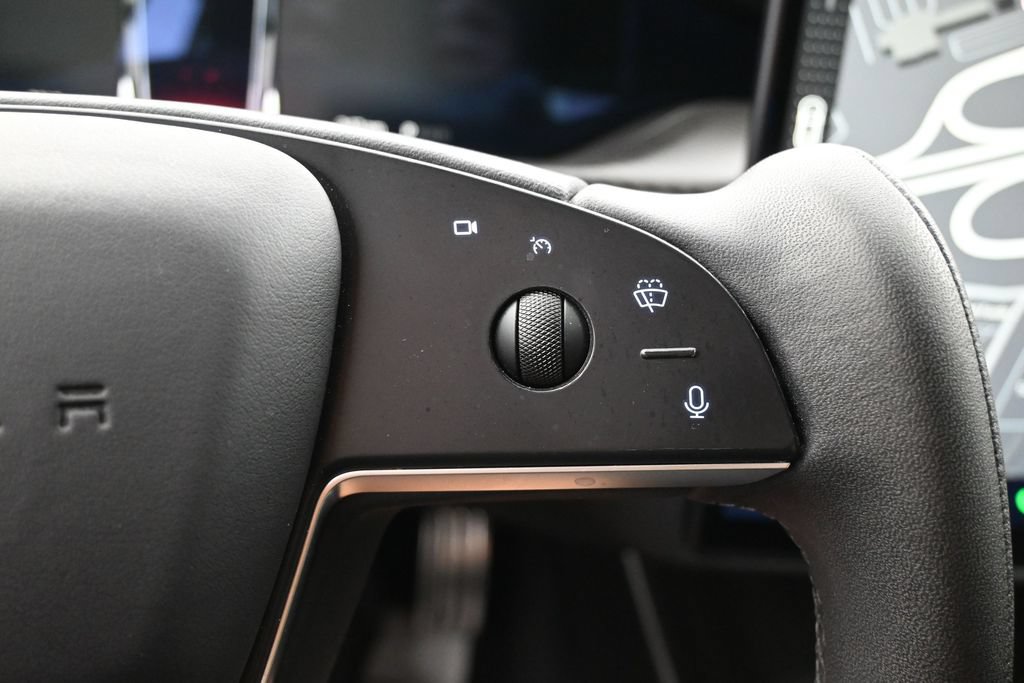 Used 2022 Tesla Model S Plaid AWD/4WD image 19