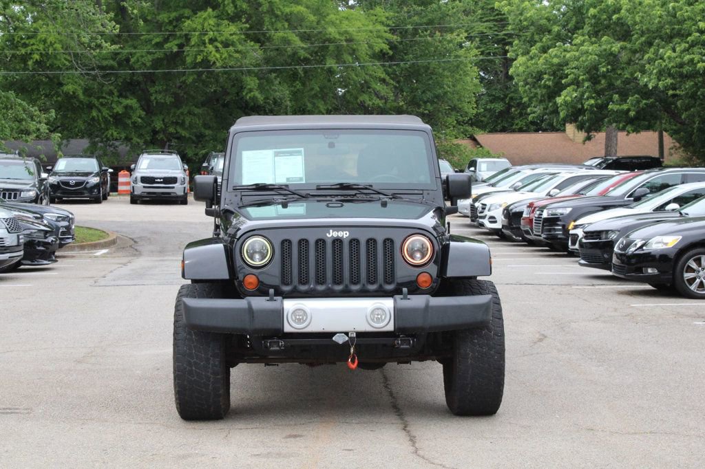 Used 2012 Jeep Wrangler Unlimited Sahara w/ Connectivity Group AWD/4WD image 2