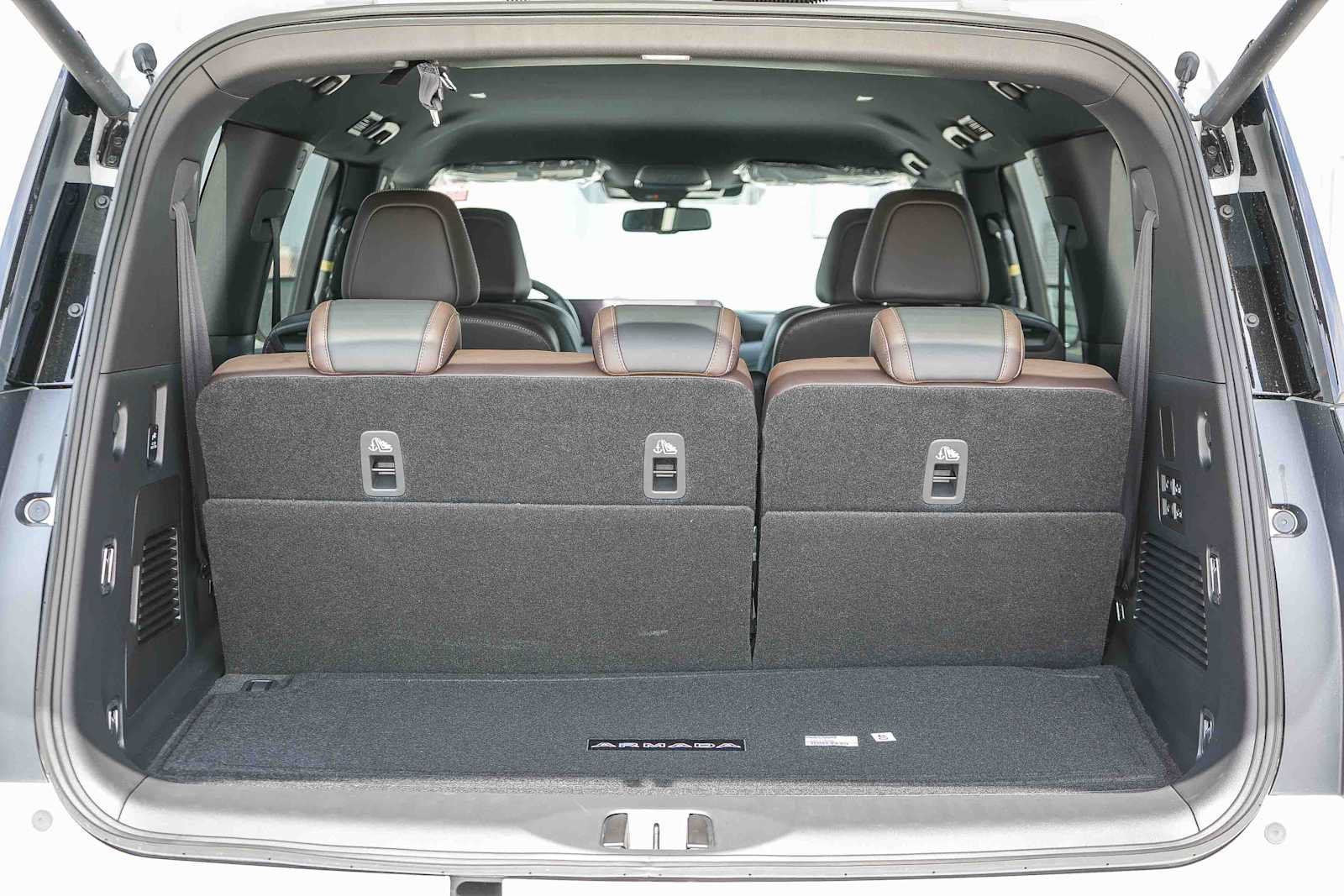 New 2026 Nissan Armada SL w/ Captain's Chari Seat Package RWD image 25