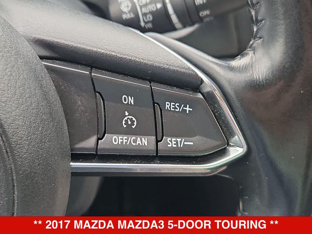 Used 2017 MAZDA MAZDA3 Touring FWD image 23