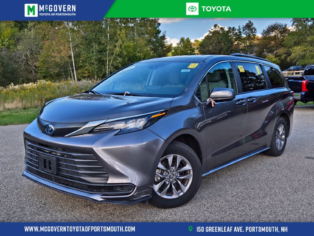 Used 2024 Toyota Sienna LE